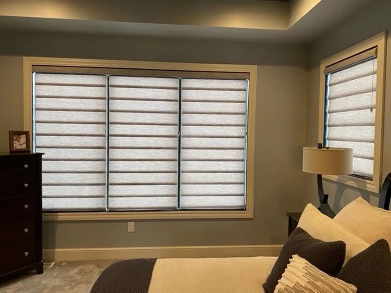 Triple window with Designer Shades