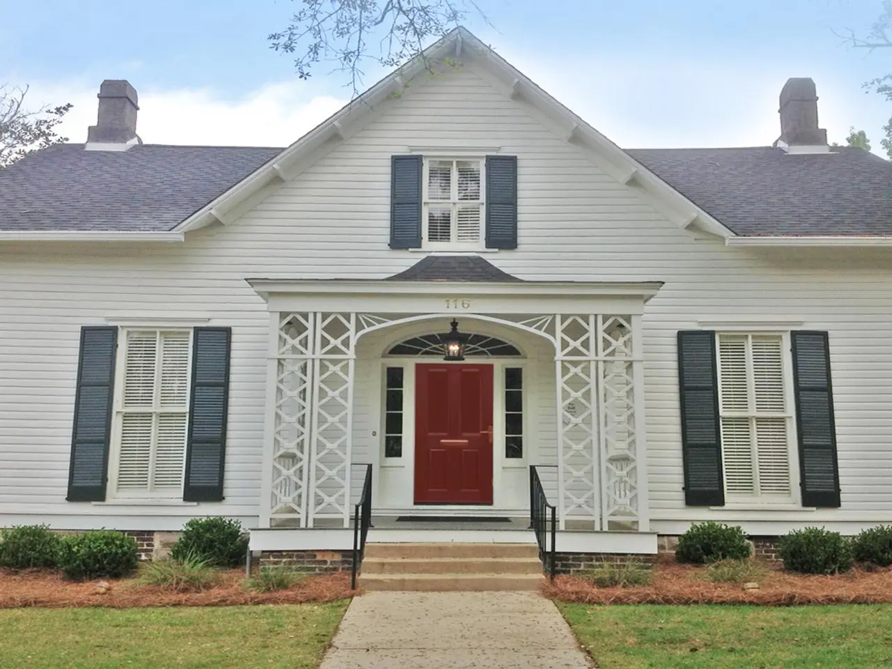 louvered exterior shutters