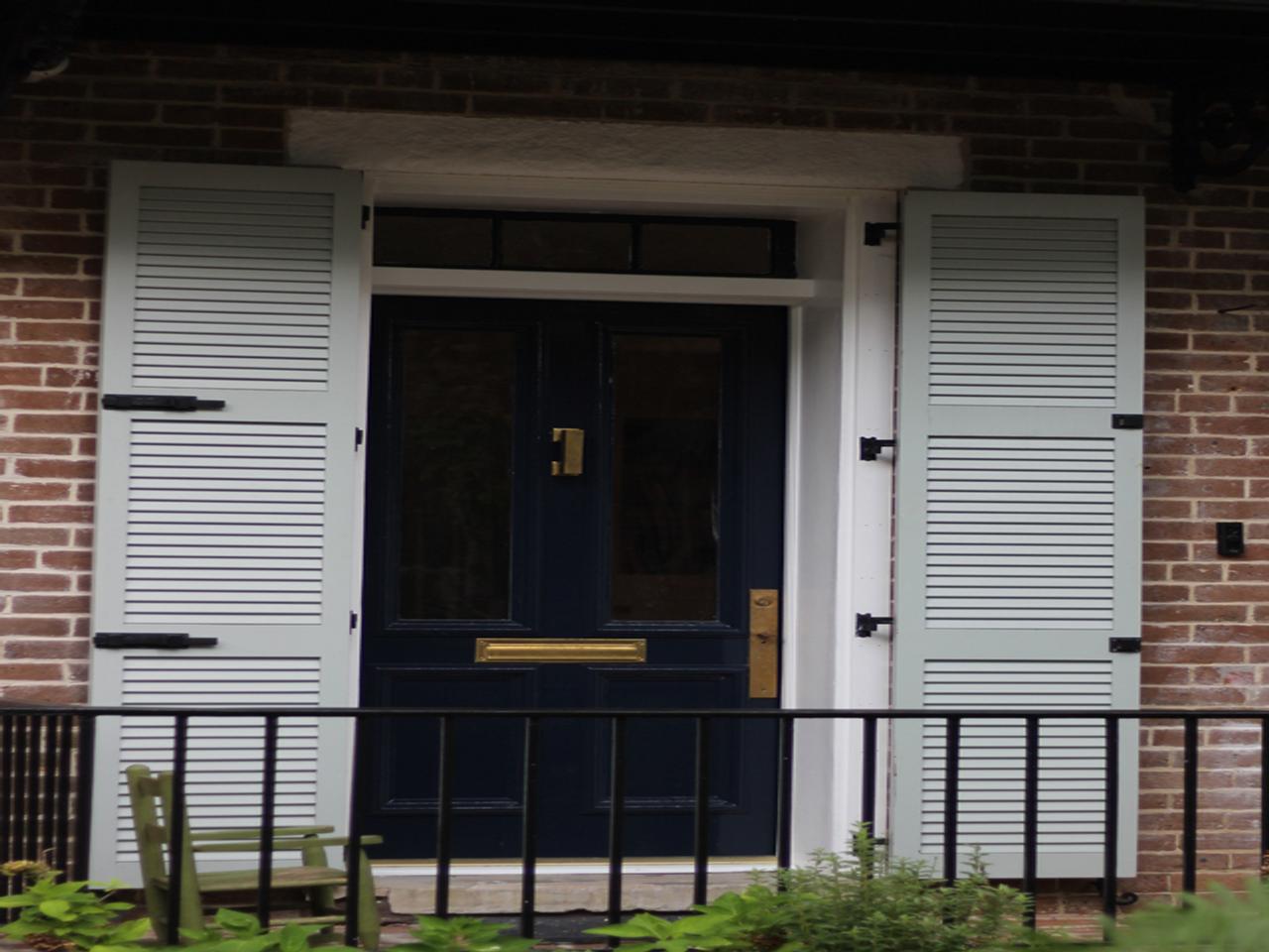 louvered exterior shutters