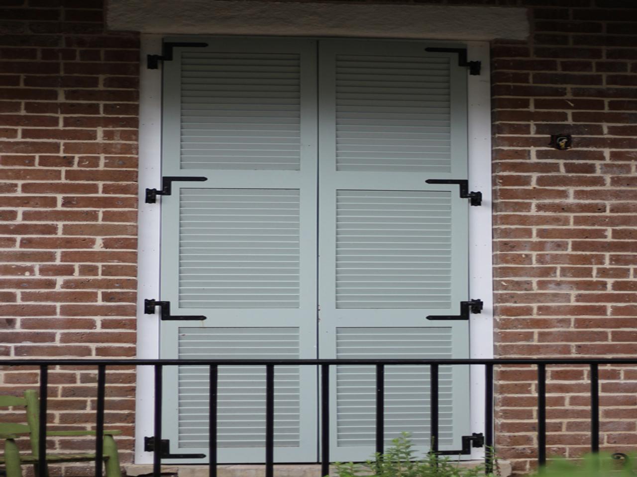 louvered exterior shutters