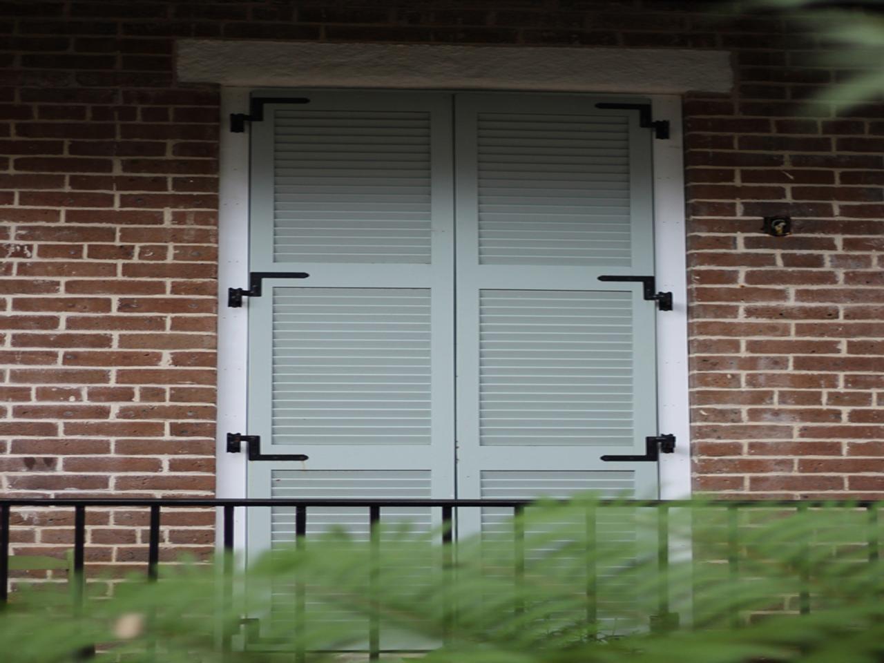 louvered exterior shutters