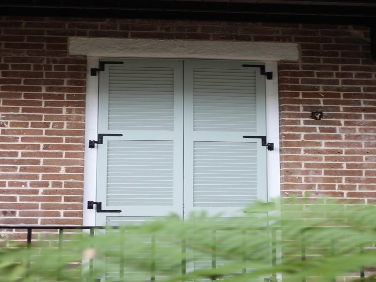 louvered exterior shutters