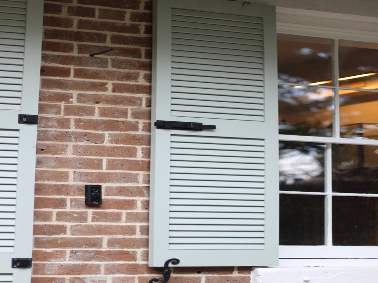 louvered exterior shutters