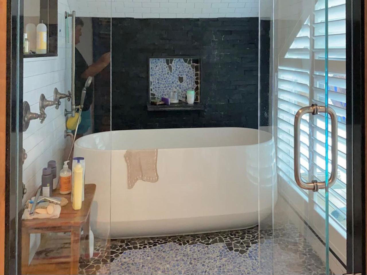 Tub and Shower with Louverwood shutters