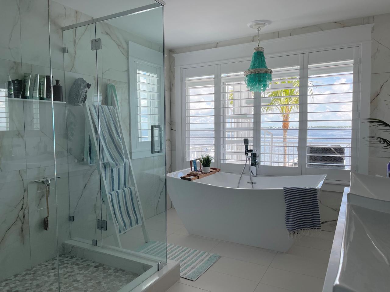 Bathroom with plantation shutters