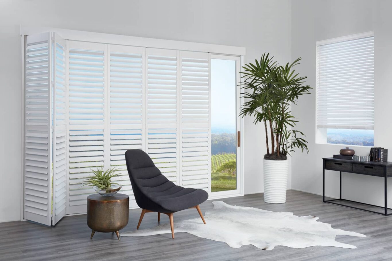 NewStyle® Hybrid Shutters