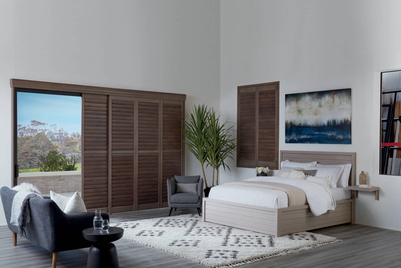 NewStyle® Hybrid Shutters