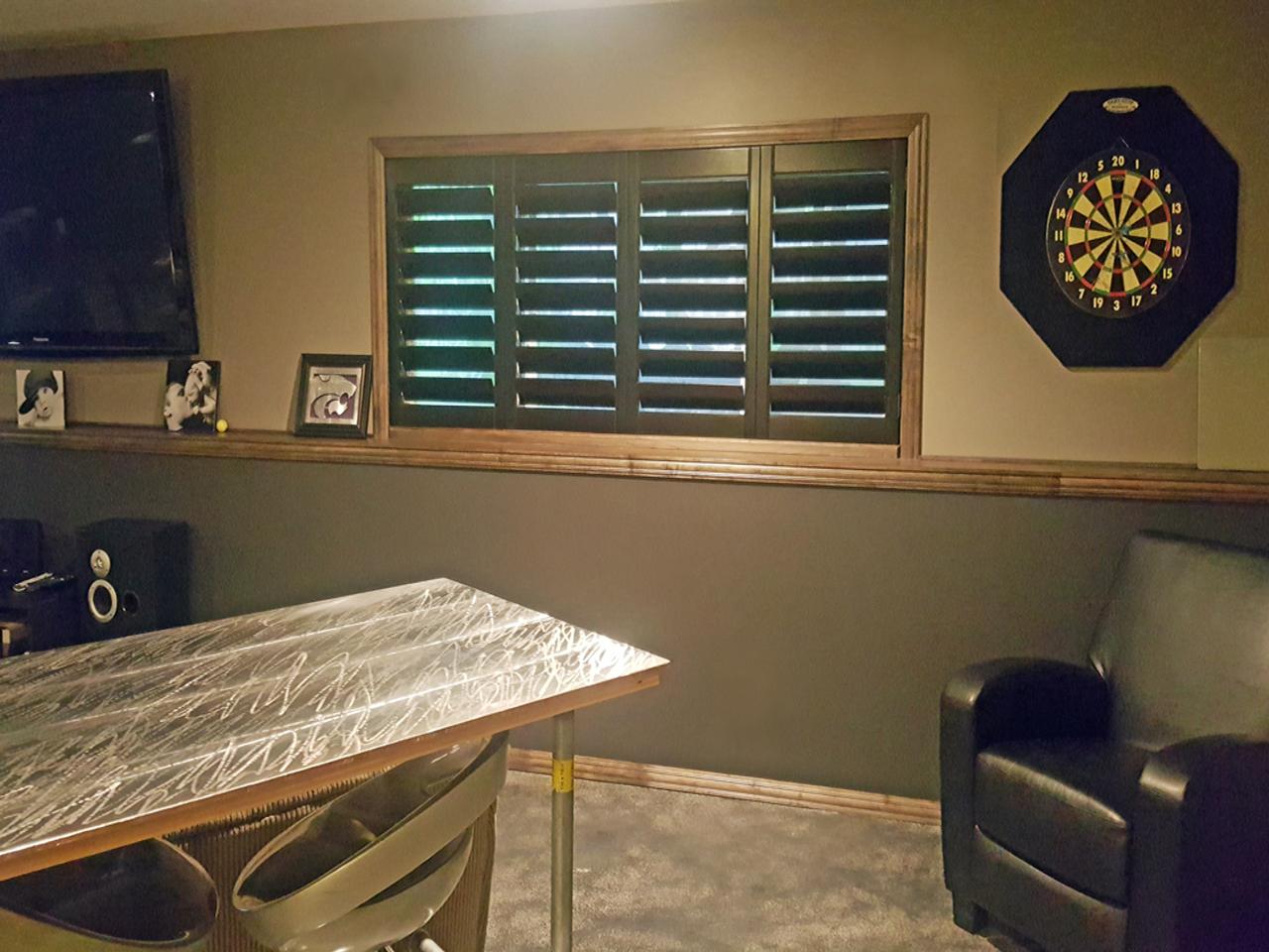 Rec room with stained shutters