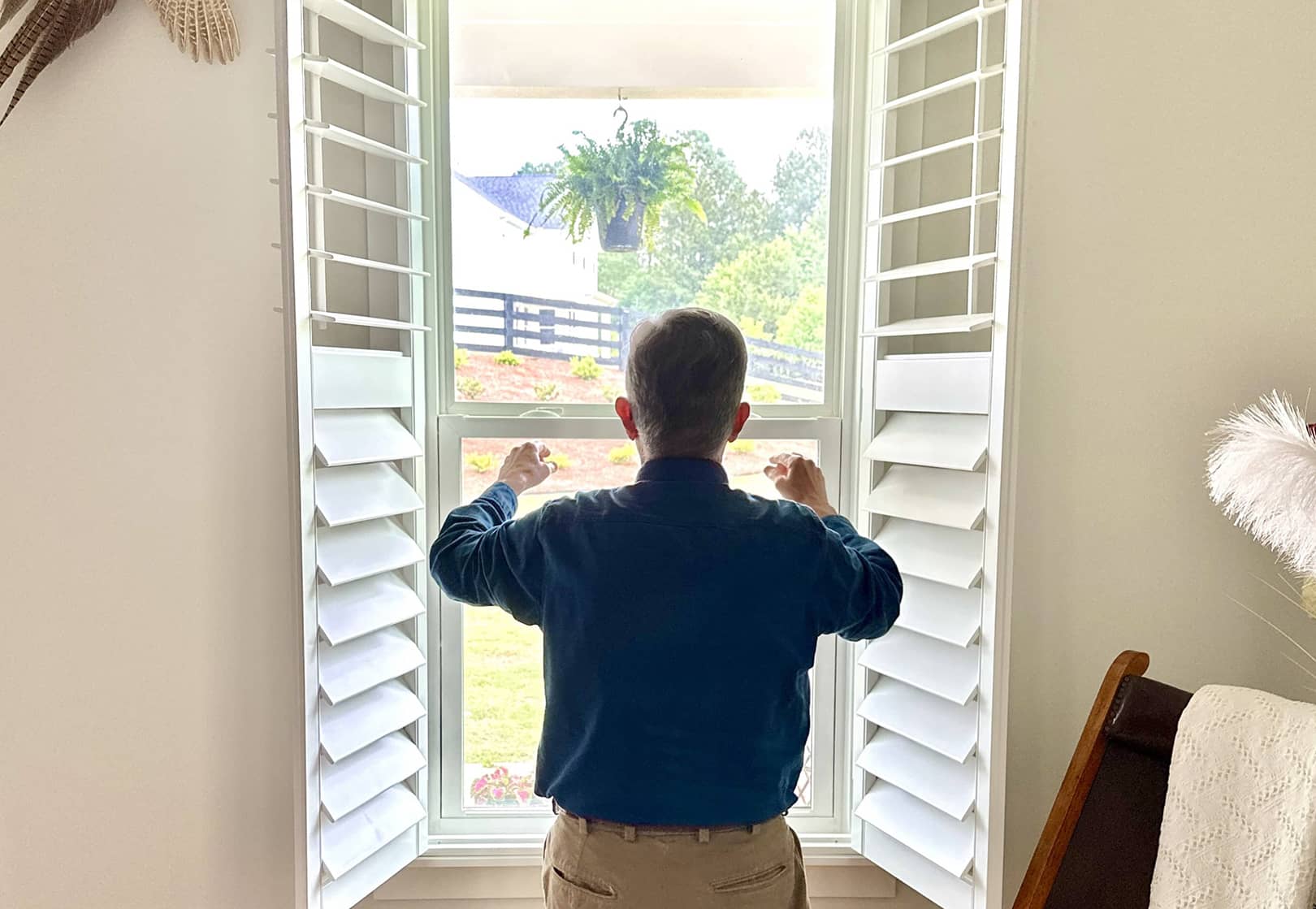 installing window shutters